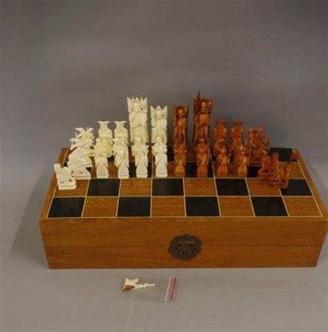 1940 Chinese Ivory Chess Set - Games & Puzzles - Recreations & Pursuits