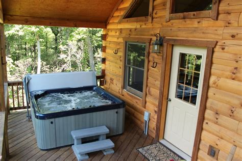 15 Best Cabins With Hot Tub In Virginia, USA - Updated 2022 | Trip101