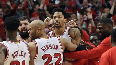 Derrick Rose hits ridiculous game-winner, expresses no emotion whatsoever - SBNation.com