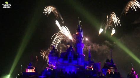 DISNEYLAND FIREWORKS SHOW - HONG KONG - YouTube