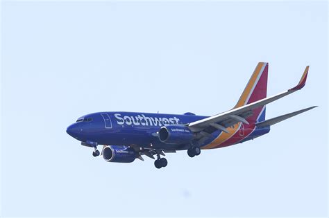 'Unruly' passenger forces emergency landing on Southwest flight