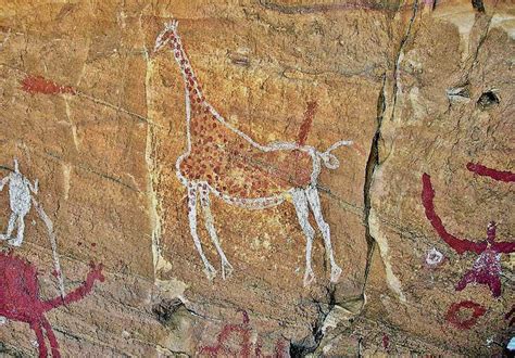 10 Prehistoric Cave Paintings (with Map) - Touropia