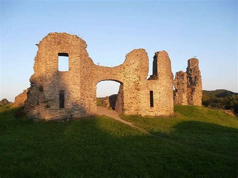 Newcastle Emlyn Castle