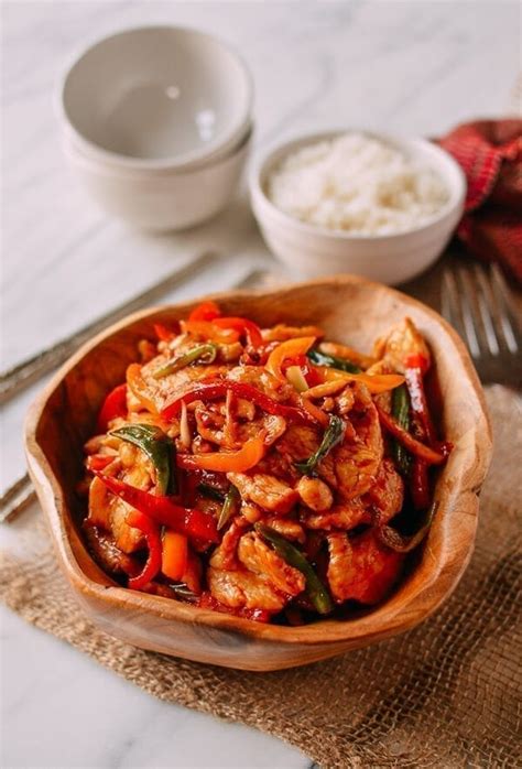 Thai Chili Sauce Chicken Stir-fry - The Woks of Life