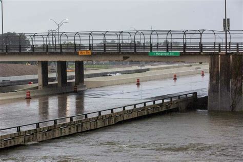 Brays, Buffalo Bayous among the waterways flooding in Houston