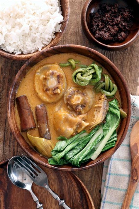 Kare Kare (Oxtail & Tripe Stew in Peanut Sauce) - Foxy Folksy | Recipe | Easy pork, Beef recipes ...