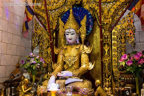 The Concrete Paparazzi: Myanmar (Burma) Buddhist Temple, Eden Hospital Road