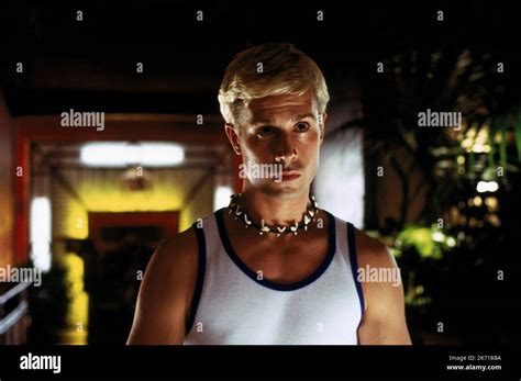 FREDDIE PRINZE JR, SCOOBY-DOO, 2002 Stock Photo - Alamy