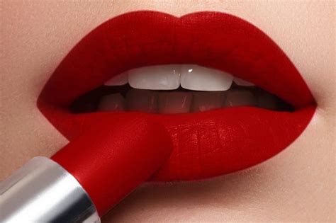 Lakme’s Top 7 Most Popular Matte Red Lip Shades – The Good Look Book