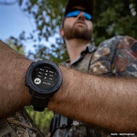 Garmin Smartwatch Widget Allows for Wrist-Based Dog Tracking | Garmin Blog