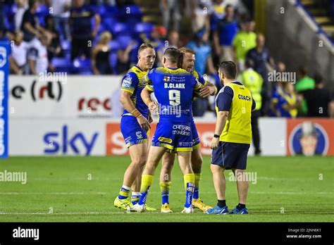 Warrington Wolves players celebrates at the final whistle Stock Photo ...