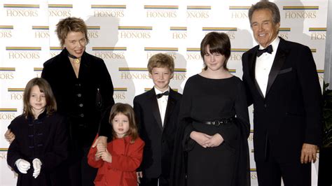 Meet Annette Bening And Warren Beatty's Four Children