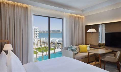 Rooms & Suites | Hilton Abu Dhabi Yas Island