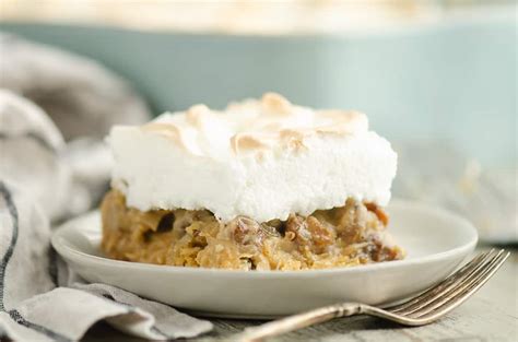 Sour Cream Raisin Meringue Bars