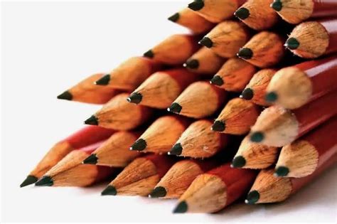 Pencil Hardness Grades and Their Use in Drawing