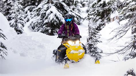 Owner Zone: snowmobile maintenance & riding tips - Ski-Doo