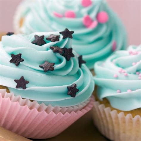 Pictures of Birthday Cupcakes for Kids | LoveToKnow