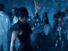 Wednesday Dance GIF - Wednesday Dance - Discover & Share GIFs