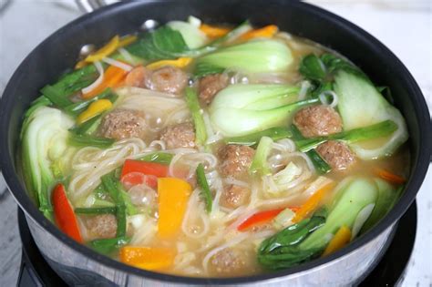 Easy Korean Meatballs Hot Pot Recipe w/ Noodles - Mom Foodie