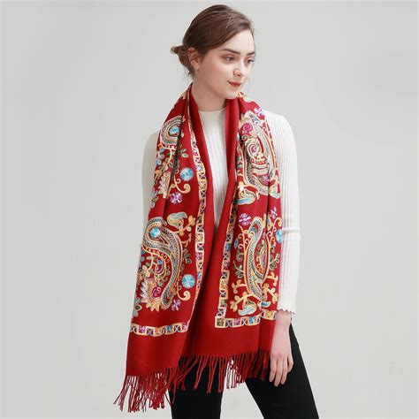 SUMEIKE 2018 Women Cashmere Scarf Embroidery flowers Pattern Women's Cashmere Scarves Tassel ...