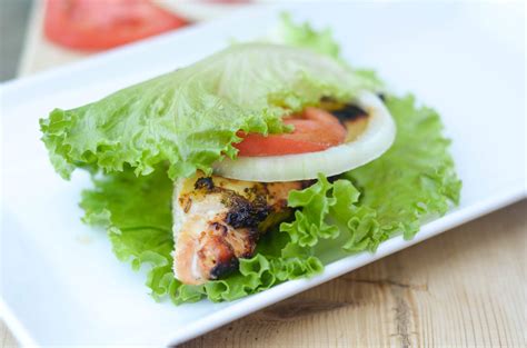 Lettuce Wrapped Chicken Sandwiches - Mommy Hates Cooking