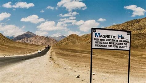 Magnetic Hill Ladakh-Complete Travel Guide HikerWolf