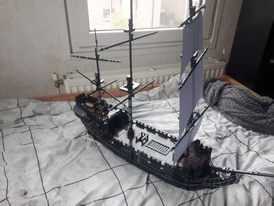 THE BLACK PEARL (LEGO) | Ships of Scale