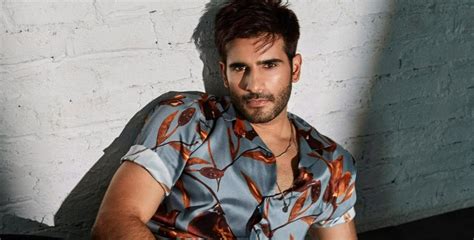 Bollywood & Special Ops Actor Karan Tacker Was Rejected In Movies For Acting In Indian ...