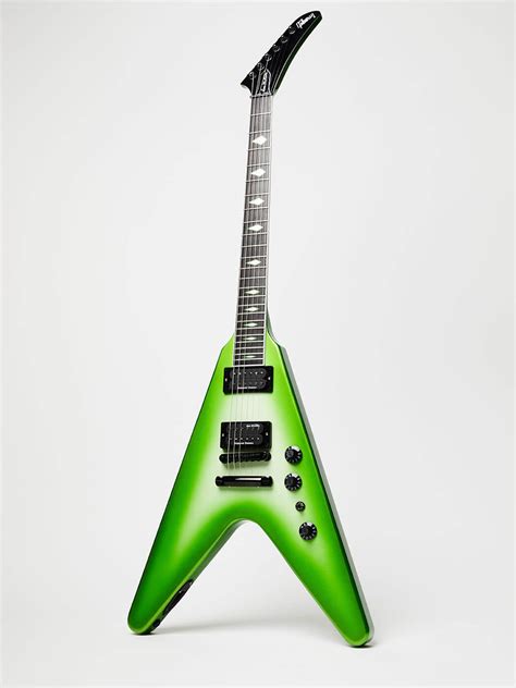 Dave Mustaine will get signature models from Gibson, Epiphone and Kramer