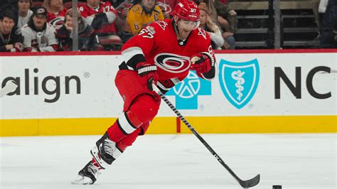 Carolina Hurricanes’ Max Pacioretty suffers lower-body injury