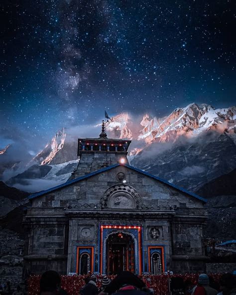 Kedarnath temple of Lord shiva. Nestled in the foothills of Himalayas. : pics