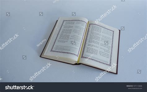 1 Quran Dan Terjemahan Images, Stock Photos & Vectors | Shutterstock