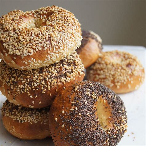 How To Make Montreal-Style Bagels | Best bagels, Canadian cuisine, Canadian food