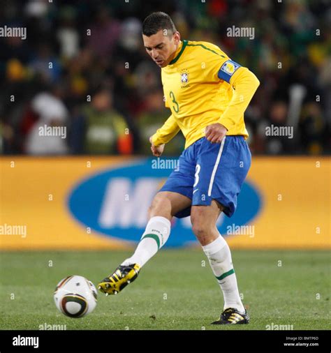 Lucio brazil brazilian soccer football hi-res stock photography and ...