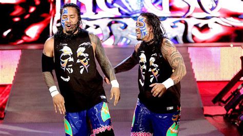 The Usos win WWE tag team titles from New Age Outlaws on Raw - Cageside ...