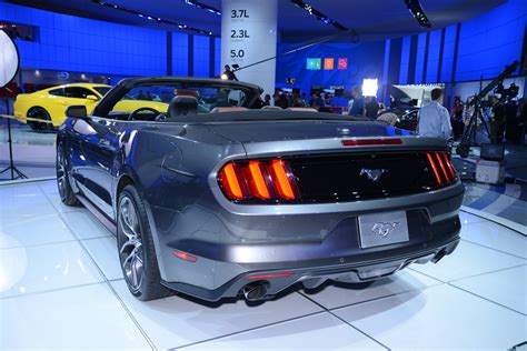 Ford Mustang Convertible Detroit 2014 - Picture 94707