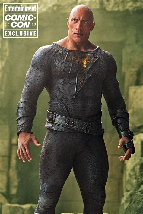 Black Adam Image Is Best Look Yet At Dwayne Johnson in Full Costume