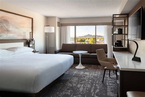 Phoenix, AZ Hotels near Airport | Phoenix Airport Marriott