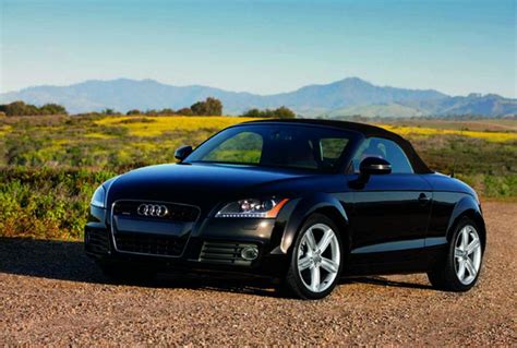 Audi TT Roadster Photos and Specs. Photo: Audi TT Roadster used and 26 ...