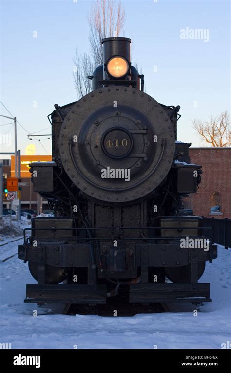 Boston & Maine Steam Locomotive #410 with headlamp on in snow Stock ...