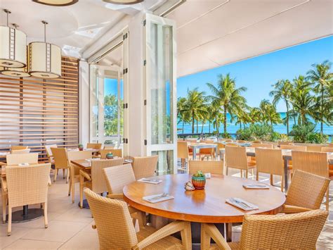 Waikiki Beach Restaurants | SHOR | Hyatt Regency Waikiki