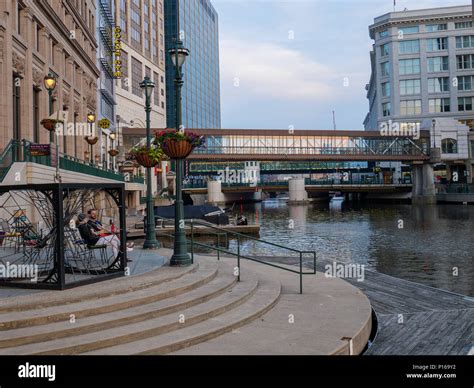 Milwaukee Riverwalk and river Stock Photo - Alamy