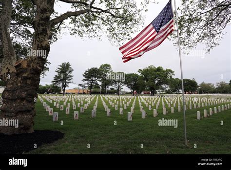 Long Island National Cemetery Farmingdale Long Island New York Stock ...