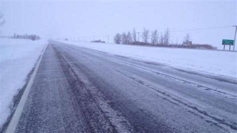 Highway Hotline, police warn of slippery roads across Sask. - Saskatchewan - CBC News