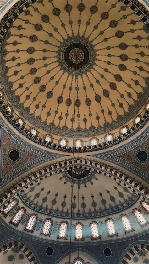 Ceiling Design in Shah Mosque in Isfahan, Iran · Free Stock Photo