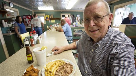 Lexington Barbecue legend Wayne Monk debunks the 'Honeymonk' myth ...