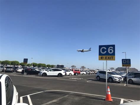 Long Term Parking at LAX Airport: LAX Parking Guide - Any Tots