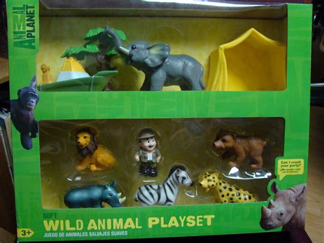 PI of Products: Animal Planet Wild Animal Playset Review