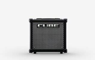 Roland Guitar Amps | Gear4music