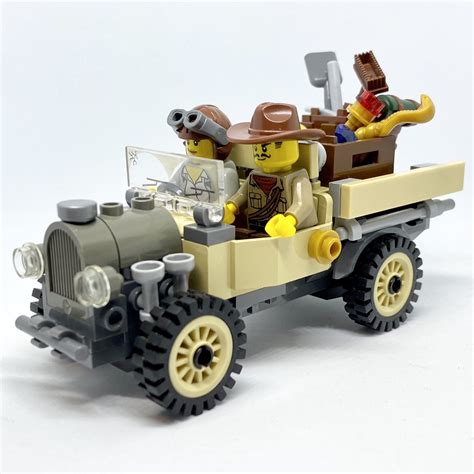 MOC: Adventurers Tracker - bricksphere.net